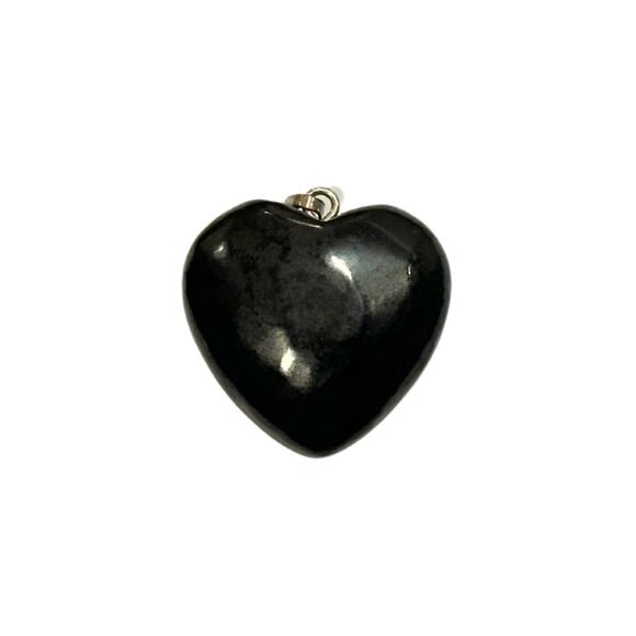 Shungite Heart Pendant 25 x 24mm Black 1PC - Picture 1 of 5